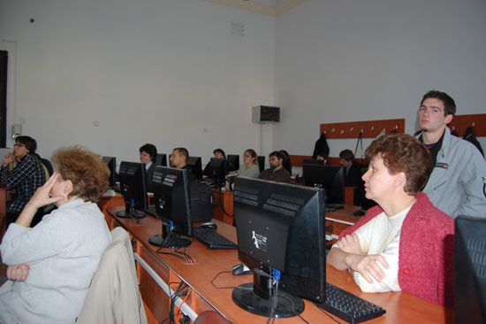 Nagy Zoltán - Oktatási segédeszközök készítése, publikálása a Révai Miklós Szakkollégiumban.